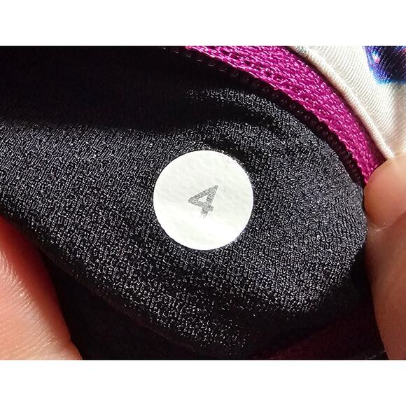 Lululemon Run: Inspire Crop ll watercolor leggings size 4 tie dye colorful cute - Picture 4 of 10